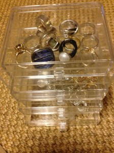 If you ever see a lucite box like this ... please pick it up for me! This is the second one I've gotten at a yard/rummage sale - perfect for jewelry!